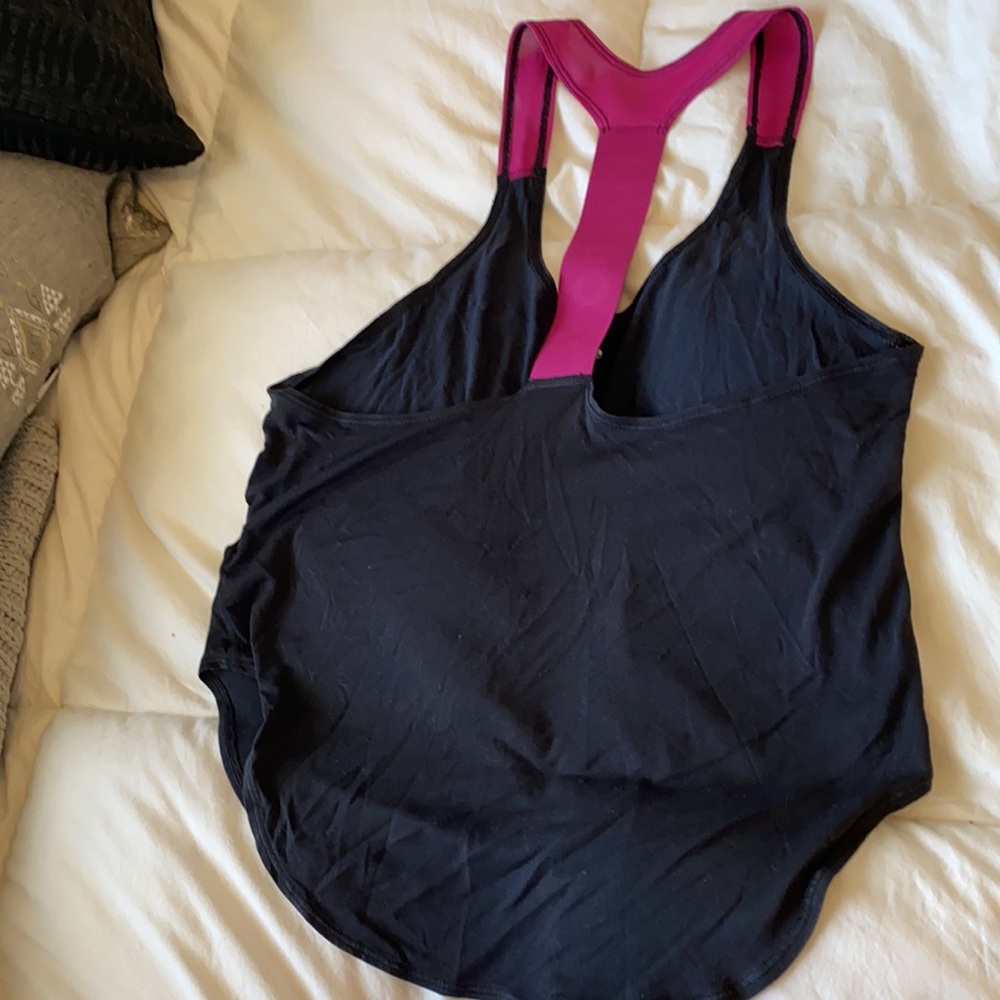Nike Workout Tank - Picture 3 of 4